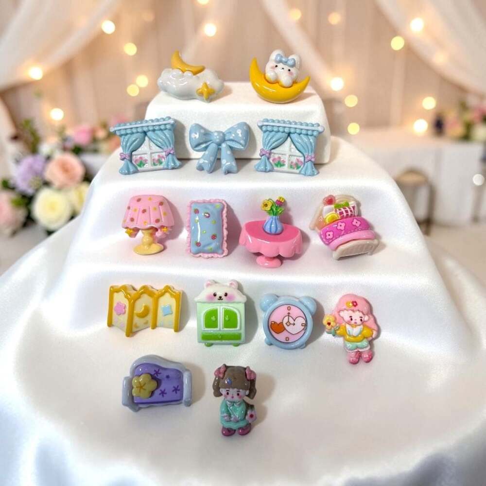DollHouse charms, you can create your own diorama!